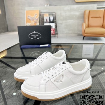 프라다 PRADA 남자 스니커즈 운동화 신발