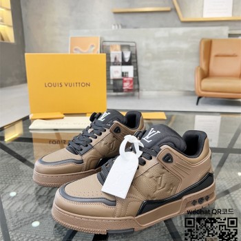 루이비통 트레이너 스니커즈