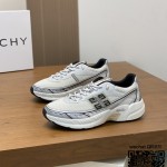 지방시 스니커즈