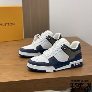 루이비통 트레이너 스니커즈