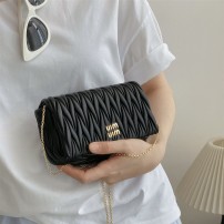 미우미우 MIUMIU WOC체인 숄더백