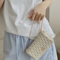 미우미우 MIUMIU WOC체인 숄더백