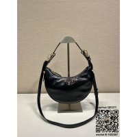 프라다 신상 삼각로고 여성 숄더백 호보백 1BC194