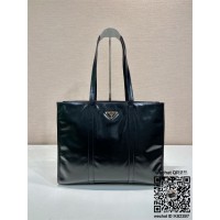 프라다 신상 여자 라지 엔틱 나파 레더 토트백 1BG460