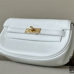 에르메스 HERMES 신상 kelly moove 켈리 무브백 swift가죽