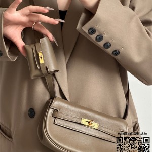 에르메스 HERMES 신상 kelly moove 켈리 무브백 swift가죽