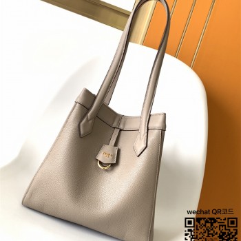 펜디 FENDI 신상 미디움 오리가미백 8093B73