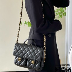 샤넬 CHANEL 신상 투포켓 호보 핸들백