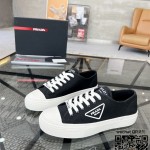 프라다 스니커즈 운동화