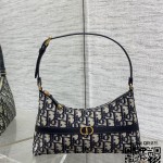 디올 30몽테인 신상  호보백