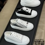 미우미우  스니커즈 운동화