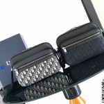 디올 DIOR  크로스백