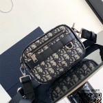 디올 오블리크 크로스백 스몰