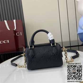 구찌 GG 엠블럼 미니 탑 핸들백 815256