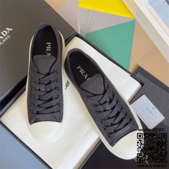 프라다 스니커즈 운동화