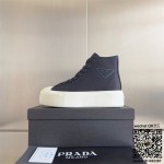 프라다 스니커즈 운동화
