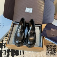프라다 PRADA 로퍼 구두 슈즈