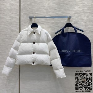 루이비통 여성 패딩