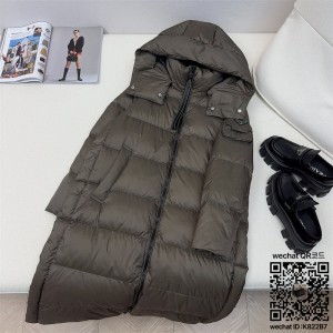 프라다 패딩 여성용