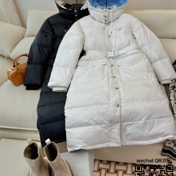프라다 여성 패딩