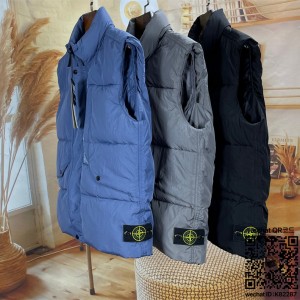 스톤아일랜드 STONE ISLAND 패딩 조끼