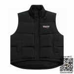 발렌시아가 패딩조끼 남여공용