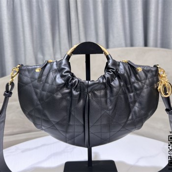 디올 신상 만두백