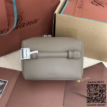 로로피아나 Loro Piana 파우치백