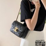 샤넬 CHANEL 신상 체인 플랩백