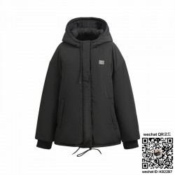 미우미우 패딩