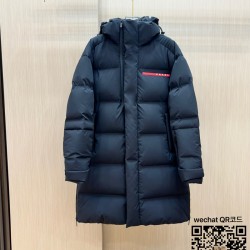 프라다 패딩