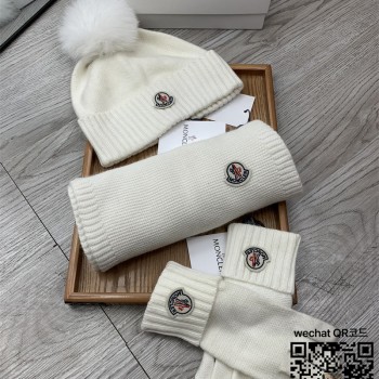 몽클레어 MONCLER  모자 목도리 장갑 세트