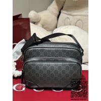 구찌 메신저백 821160