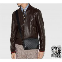 구찌 GG 엠블럼 스몰 크로스백 821155