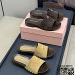 미우미우 힐 샌들 슬리퍼