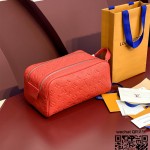 루이비통 Louis Vuitton 토일렛 도프 키트 토일렛 파우치 락커 돕 키트 M83112 M44494