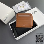 셀린느 CELINE 퀴르 트리옹프 컴팩트 지퍼 지갑 - 부드러운 카프스킨