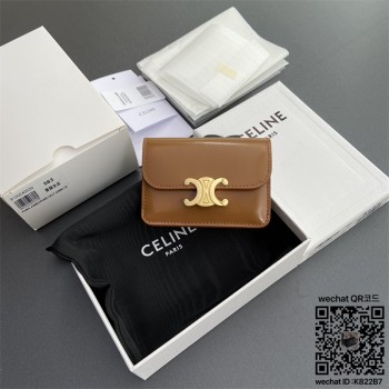 셀린느 CELINE 트리옹프 플랩 카드 지갑 - 샤이니 카프스킨 10I583