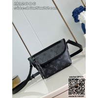 루이비통 펄스 웨어러블 월릿 M12806