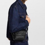 루이비통 펄스 웨어러블 월릿 M12806