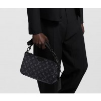 루이비통 포쉐트 악세수아 XL M11741