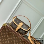 루이비통 나노 다이앤 M83566