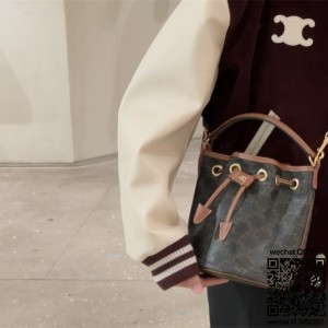 셀린느 CELINE 틴 클라라 백 - 트리옹프 캔버스 & 카프스킨 121672