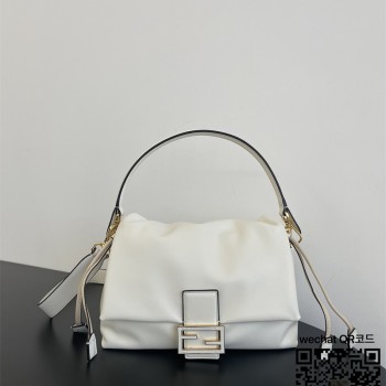 펜디 신상 바게트백