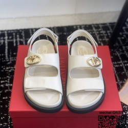 발렌티노 힐 샌들 슬리퍼