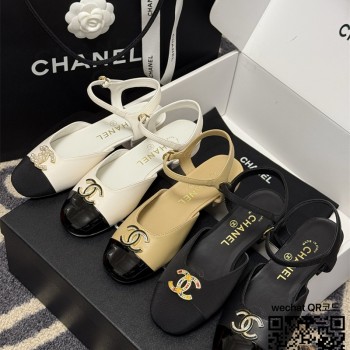 샤넬 힐 샌들 슬리퍼