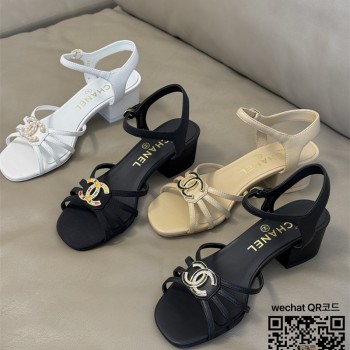 샤넬 힐 샌들 슬리퍼