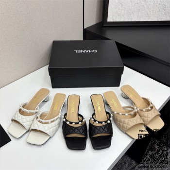 샤넬  힐 샌들 슬리퍼