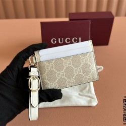 구찌 GUCCI GG 엠블럼 스트랩 카드 케이스 819121