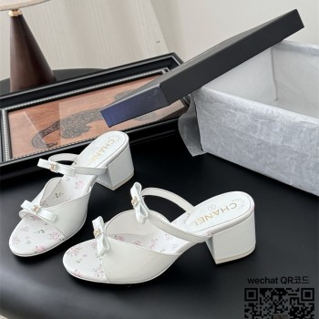 샤넬 힐 샌들 슬리퍼